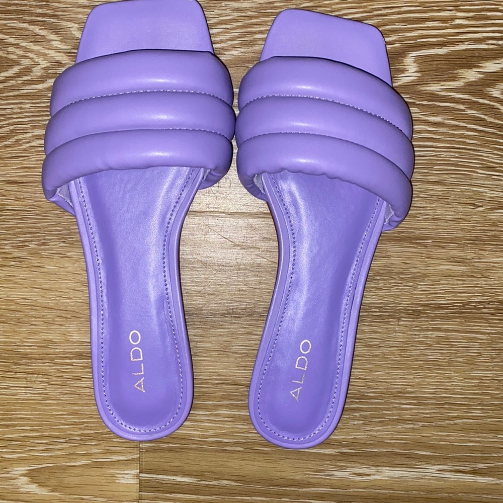 Aldo flat sandals